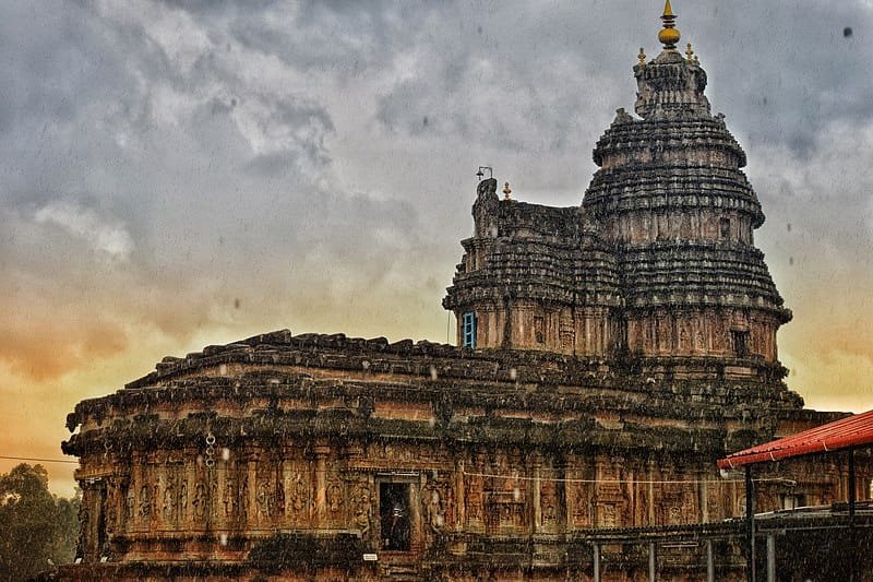 Vidyasankara_Temple-Chikkamagaluru_district-Karnataka Vidyashankar Mandir Karnataka : सूर्य के रथ जैसा मंदिर..जो बताता है समय चक्र